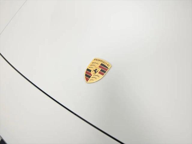 2025 Porsche 911 Carrera T
