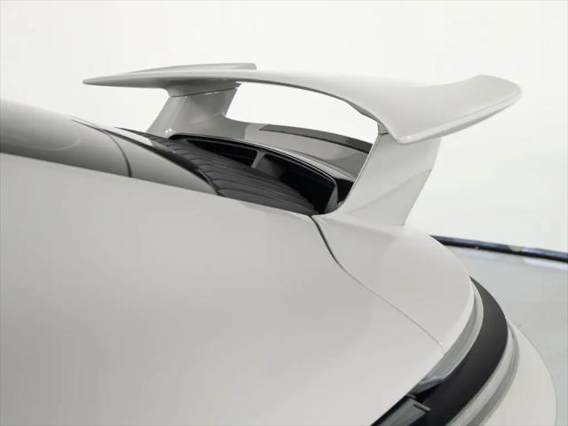 2025 Porsche 911 Carrera T