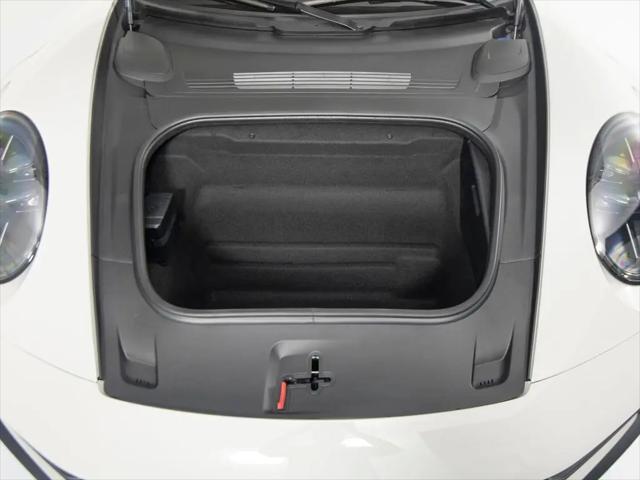 2025 Porsche 911 Carrera T