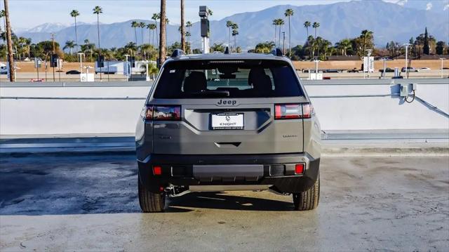 2026 Jeep Cherokee Laredo 4x4