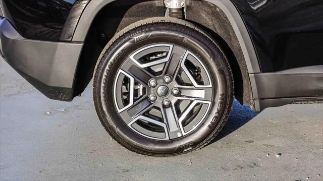 2026 Jeep Cherokee Laredo 4x4
