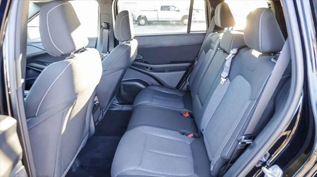 2026 Jeep Cherokee Laredo 4x4