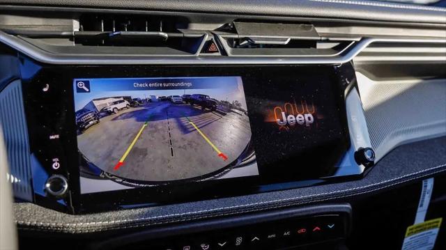 2026 Jeep Cherokee Laredo 4x4