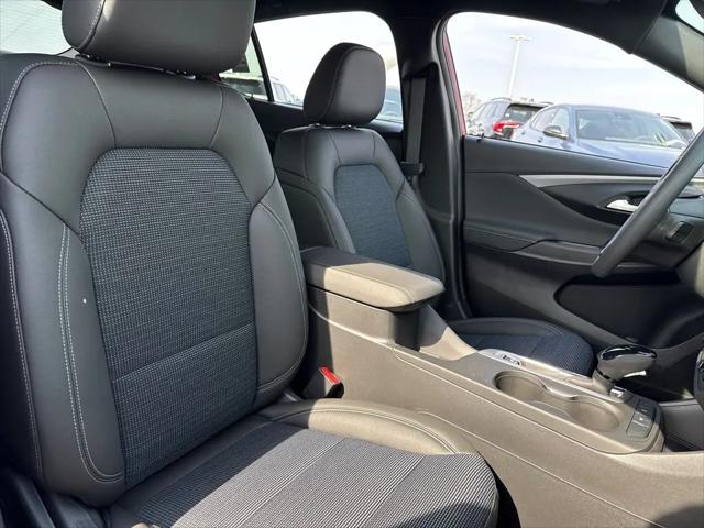 2026 Buick NV Preferred FWD