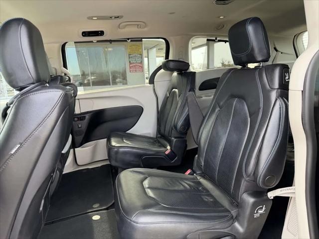 2021 Chrysler Pacifica Touring L AWD