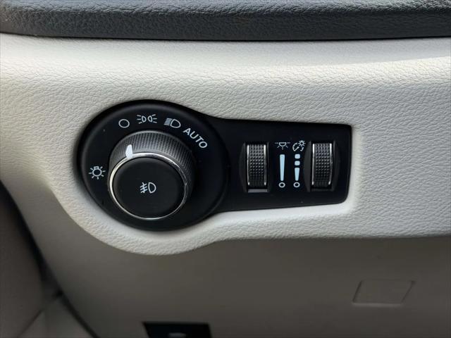2021 Chrysler Pacifica Touring L AWD