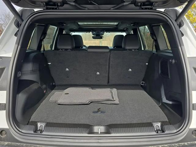 2026 Jeep Cherokee Overland 4x4