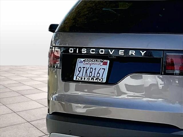 2025 Land Rover Discovery P300 S
