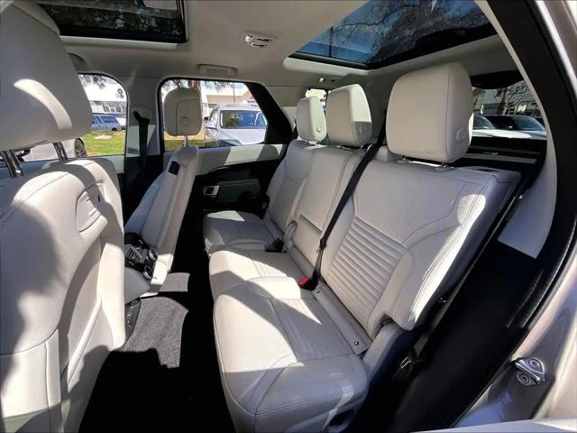 2025 Land Rover Discovery P300 S