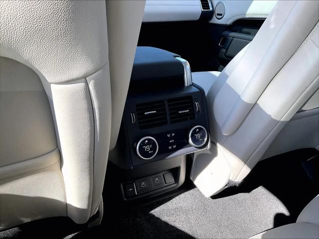 2025 Land Rover Discovery P300 S