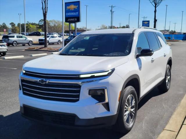 2026 Chevrolet Traverse FWD LT