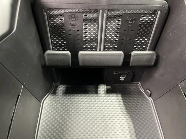 2026 Ram 1500 Limited Crew Cab 4x4 57 Box