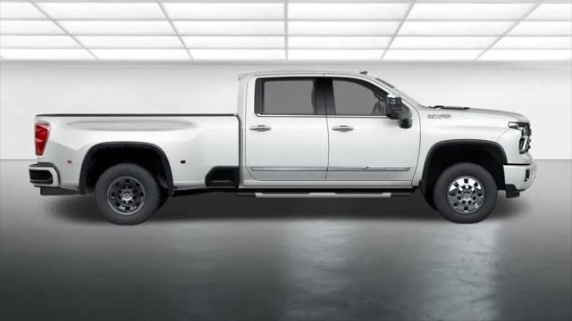 2026 Chevrolet Silverado 3500HD Crew Cab, Long Bed, High Country Dual Rear Wheel, RWD
