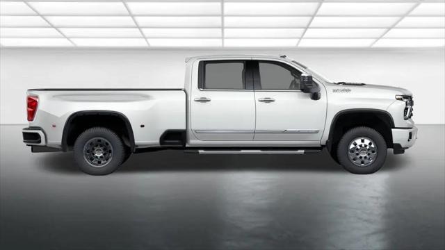 2026 Chevrolet Silverado 3500HD Crew Cab, Long Bed, High Country Dual Rear Wheel, RWD