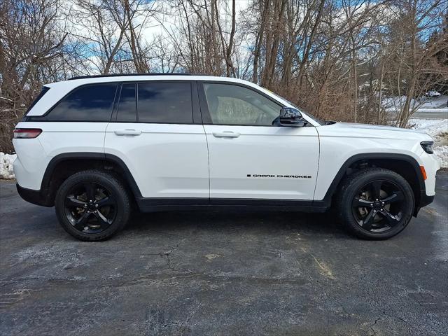 2023 Jeep Grand Cherokee Altitude 4x4