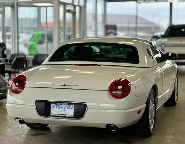 2002 Ford Thunderbird Deluxe