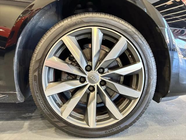 2021 Audi A4 Premium 40 TFSI quattro S tronic