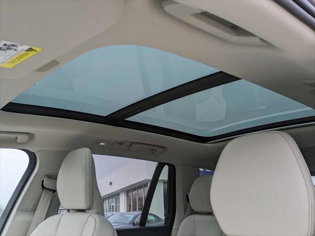 2024 Volvo XC90 Recharge T8 Plus Bright Theme 7-Seater