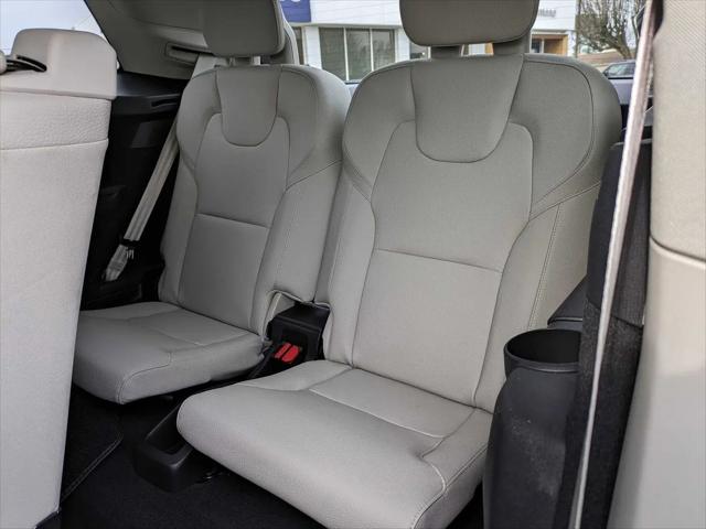 2024 Volvo XC90 Recharge T8 Plus Bright Theme 7-Seater