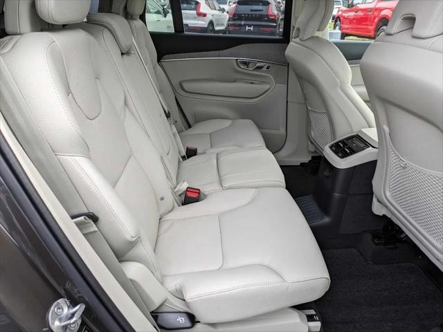 2024 Volvo XC90 Recharge T8 Plus Bright Theme 7-Seater