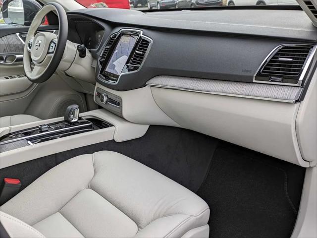 2024 Volvo XC90 Recharge T8 Plus Bright Theme 7-Seater