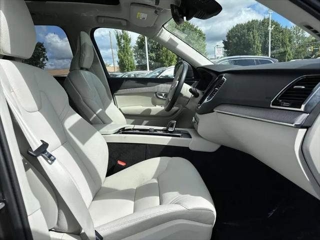 2024 Volvo XC90 Recharge T8 Plus Bright Theme 7-Seater