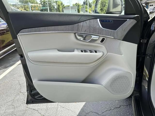 2024 Volvo XC90 Recharge T8 Plus Bright Theme 7-Seater