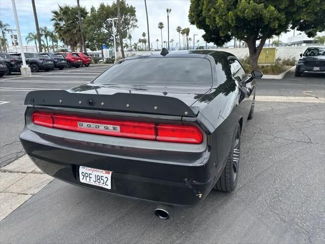 2010 Dodge Challenger SE