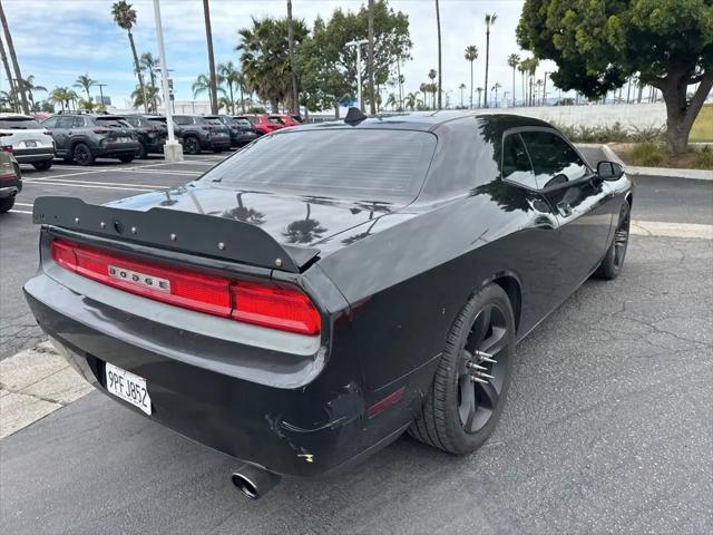 2010 Dodge Challenger SE