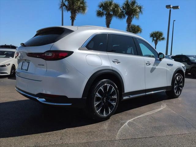 2026 Mazda X-90 Premium Plus
