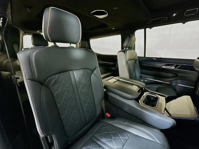 2023 Jeep Grand Wagoneer Series III Obsidian 4x4
