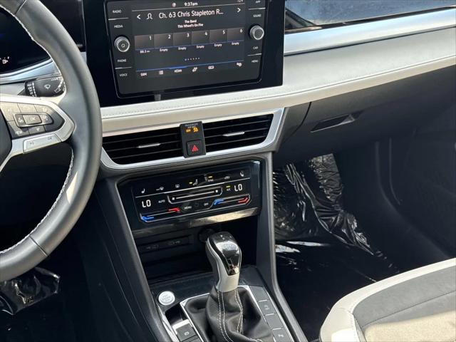 2026 Volkswagen Taos SE