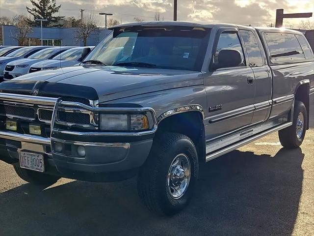 2000 Dodge Ram 2500 Base