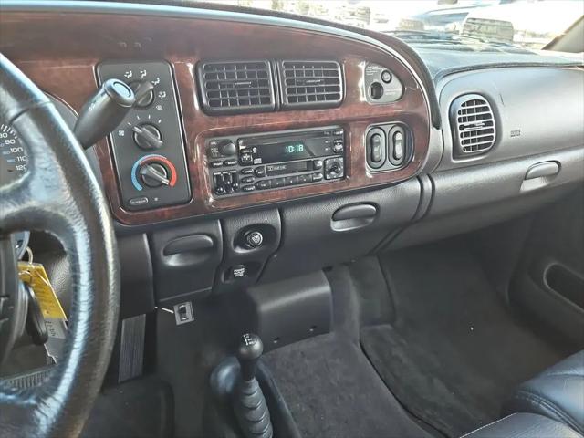 2000 Dodge Ram 2500 Base