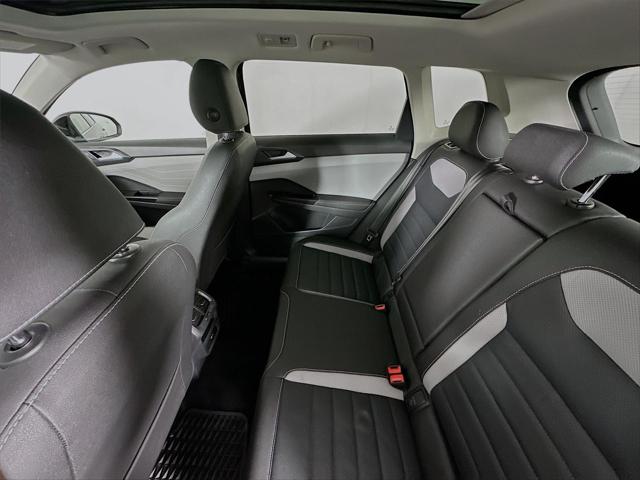 2024 Volkswagen Taos 1.5T SEL