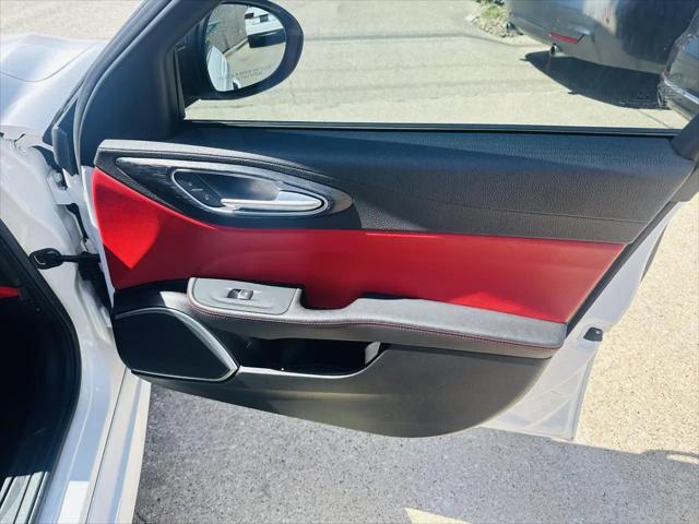 2020 Alfa Romeo Giulia Sport RWD