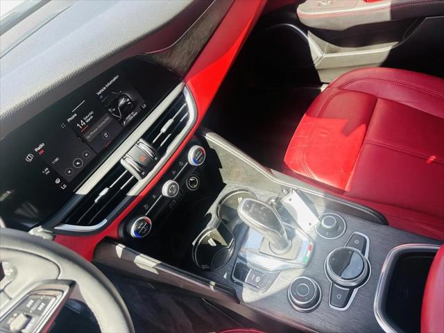 2020 Alfa Romeo Giulia Sport RWD