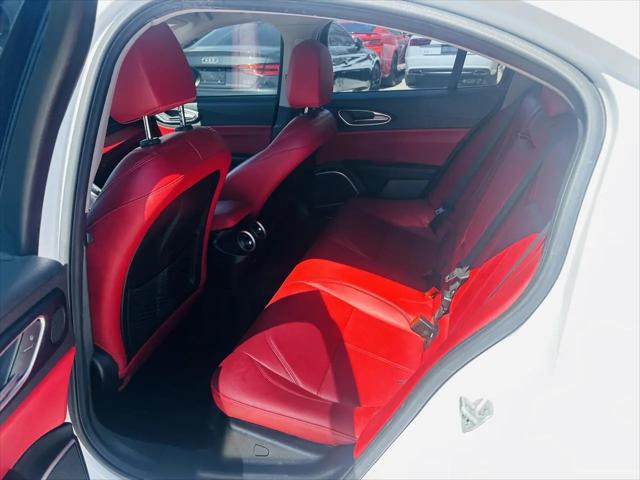 2020 Alfa Romeo Giulia Sport RWD
