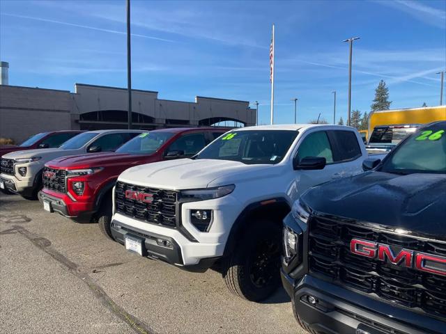 2026 GMC Canyon Elevation, 4WD