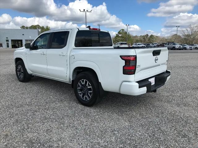 2024 Nissan Frontier Crew Cab SL 4x2