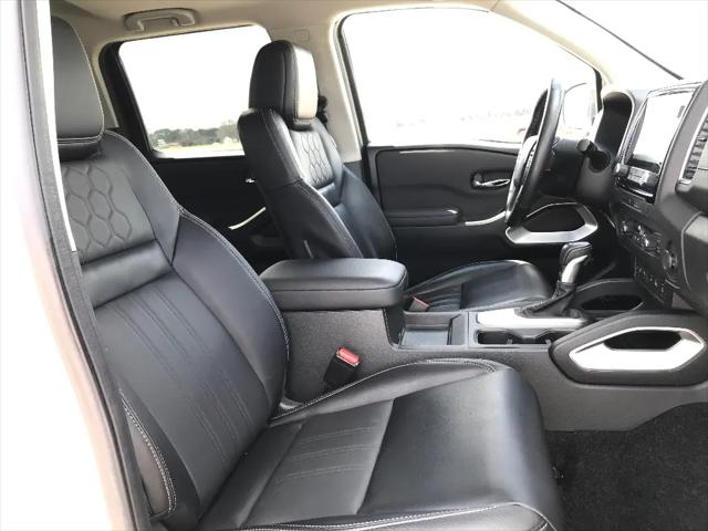 2024 Nissan Frontier Crew Cab SL 4x2