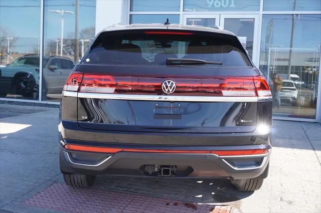 2026 Volkswagen Atlas Cross Sport SE with Technology