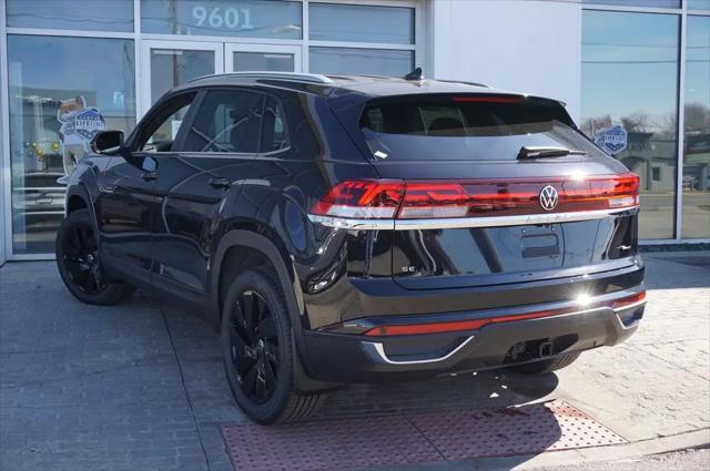 2026 Volkswagen Atlas Cross Sport SE with Technology