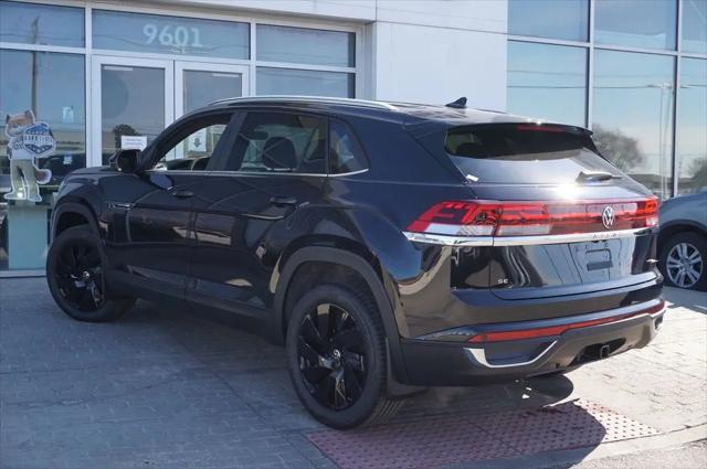 2026 Volkswagen Atlas Cross Sport SE with Technology