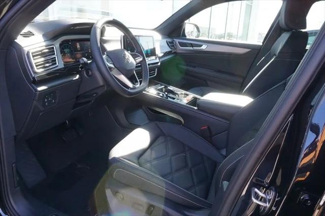 2026 Volkswagen Atlas Cross Sport SE with Technology