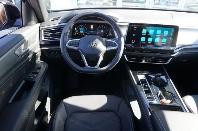 2026 Volkswagen Atlas Cross Sport SE with Technology