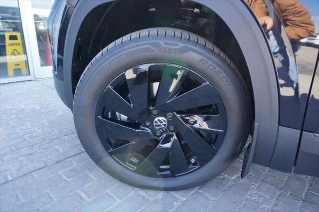 2026 Volkswagen Atlas Cross Sport SE with Technology