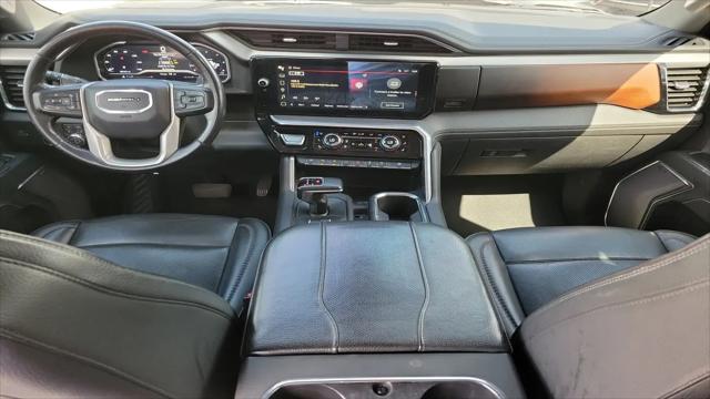 2023 GMC Sierra 1500 4WD Crew Cab Short Box Denali