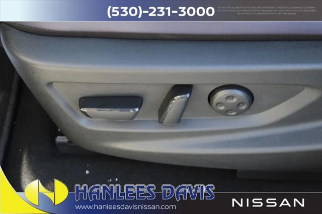 2026 Nissan LEAF PLATINUM+