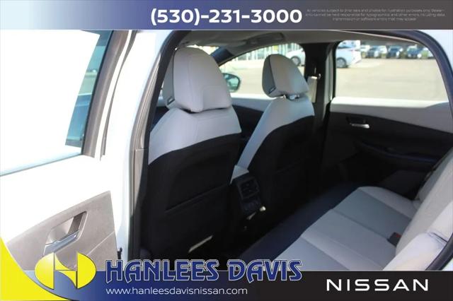 2026 Nissan LEAF PLATINUM+